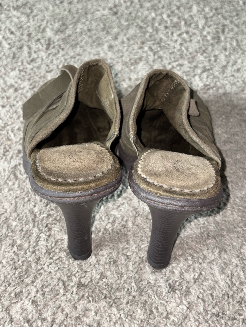 VTG Ellemenno Strippy Y2K Olive Suede Mule Heels Women’s‎ Size 10M 2000’s Grunge - Picture 4 of 11